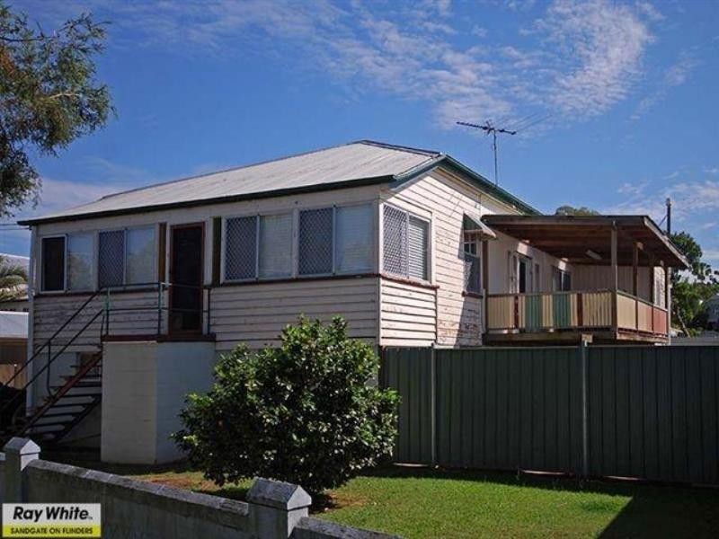 61 Bevington Street, Sandgate QLD 4017