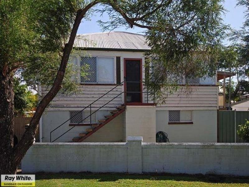 61 Bevington Street, Sandgate QLD 4017