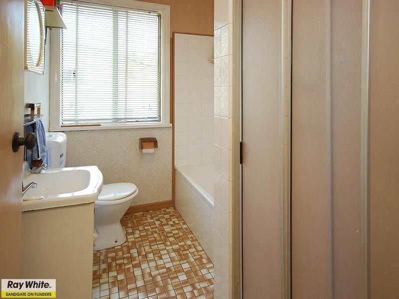 15 Lendon Street, Deagon QLD 4017