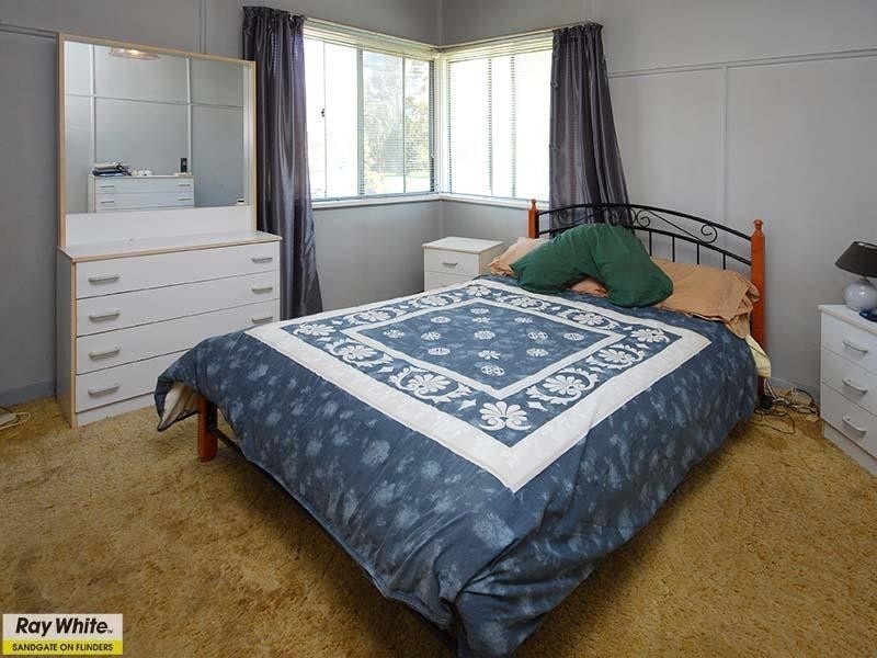 15 Lendon Street, Deagon QLD 4017