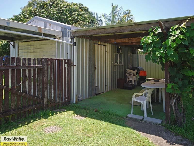 15 Lendon Street, Deagon QLD 4017