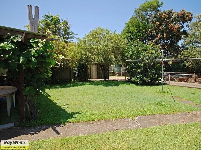 15 Lendon Street, Deagon QLD 4017