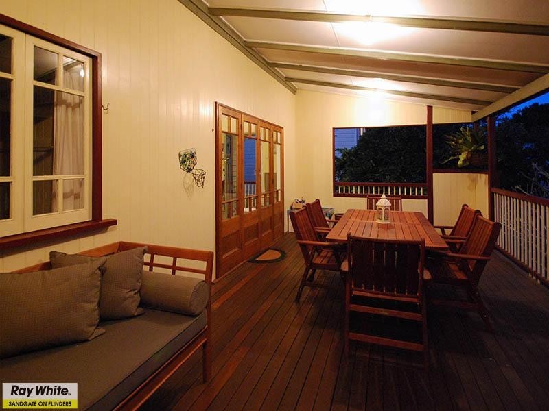 33 Swan Street, Shorncliffe QLD 4017