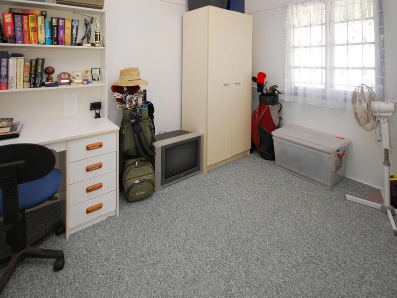 87 Southerden Street, Sandgate QLD 4017