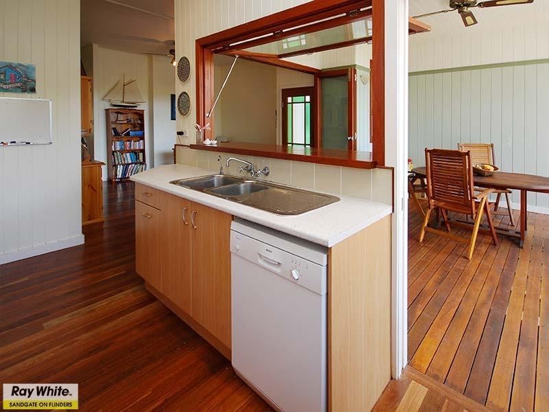 108 Friday Street, Shorncliffe QLD 4017