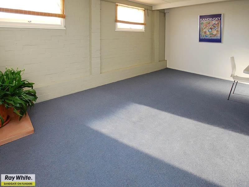 18 Lloyd Street, Brighton QLD 4017