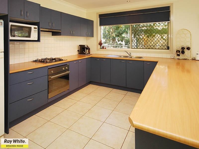 10 Nundah Street, Brighton QLD 4017