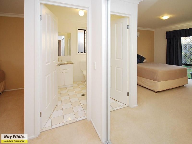 6 Groves Crescent, Boondall QLD 4034