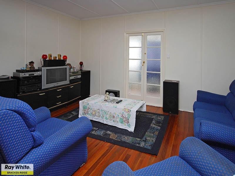 54a & 54b Henderson Road, Deagon QLD 4017