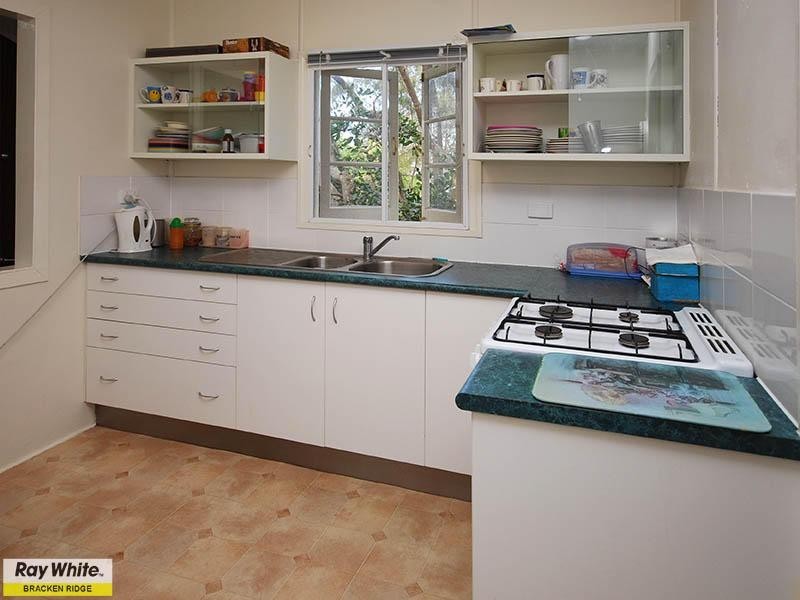 54a & 54b Henderson Road, Deagon QLD 4017