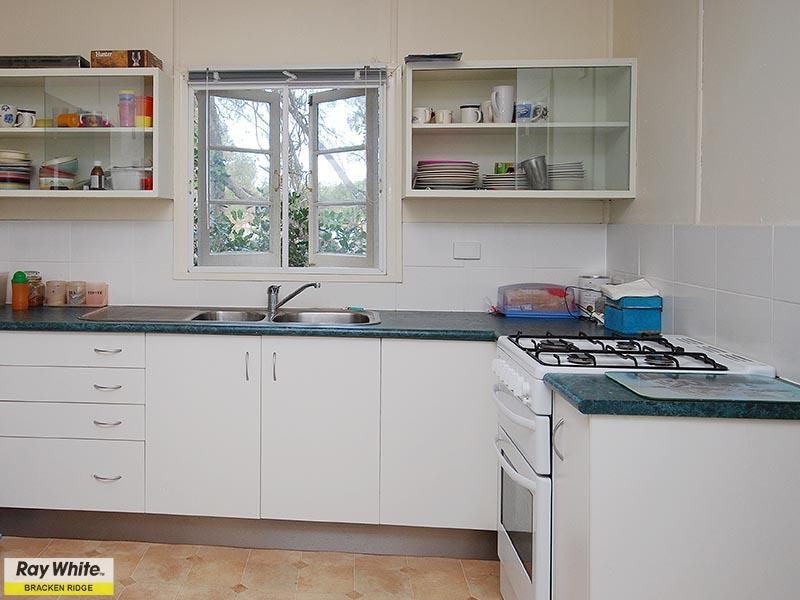 54a & 54b Henderson Road, Deagon QLD 4017