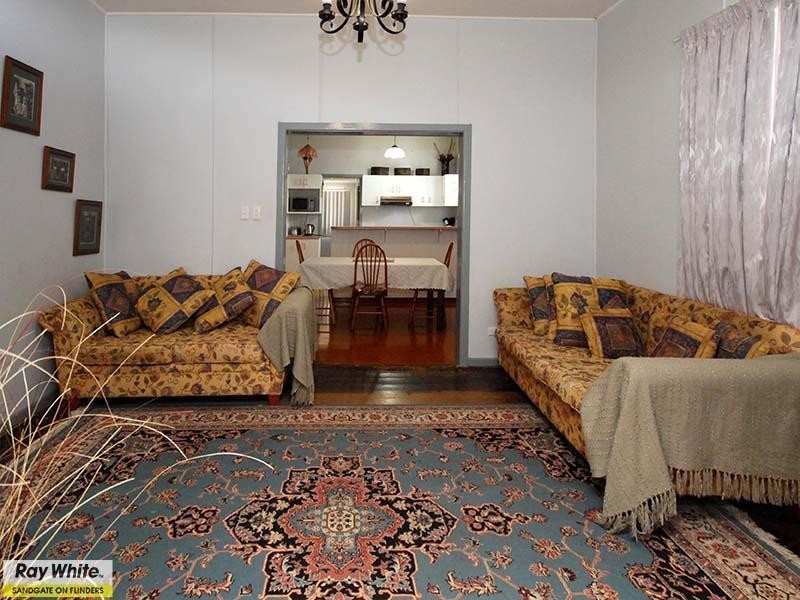 9 Perkins Street, Sandgate QLD 4017