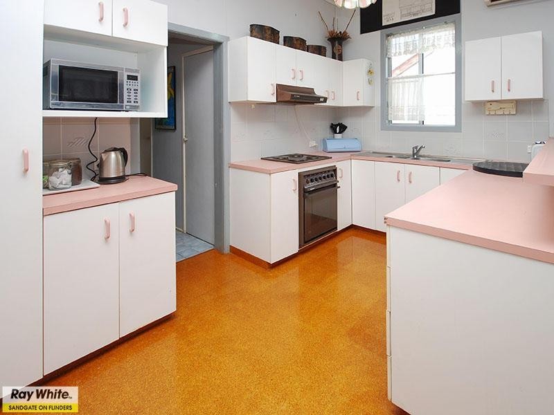 9 Perkins Street, Sandgate QLD 4017