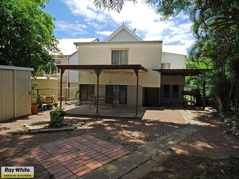 9 Perkins Street, Sandgate QLD 4017