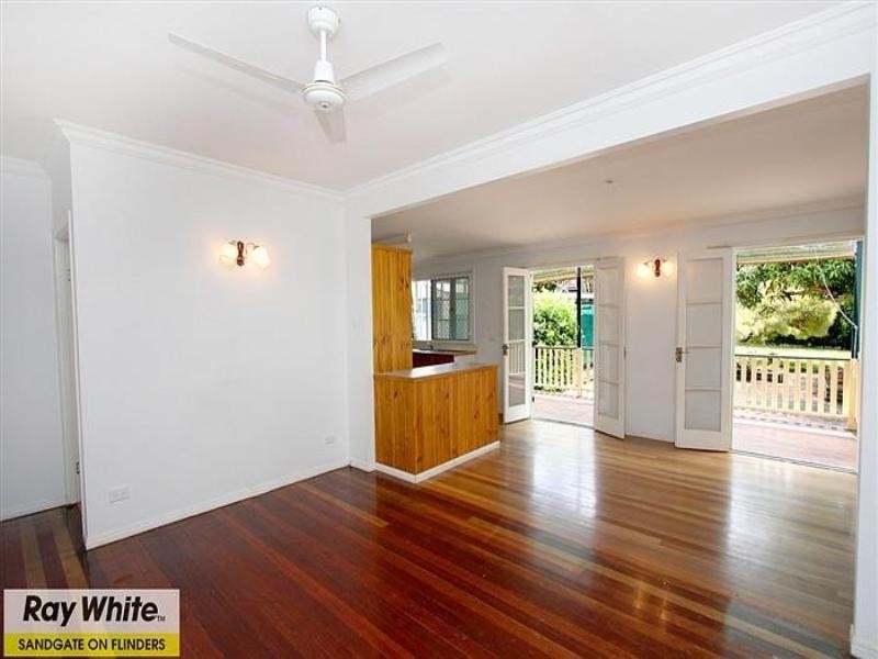 30 Arundal Street, Brighton QLD 4017