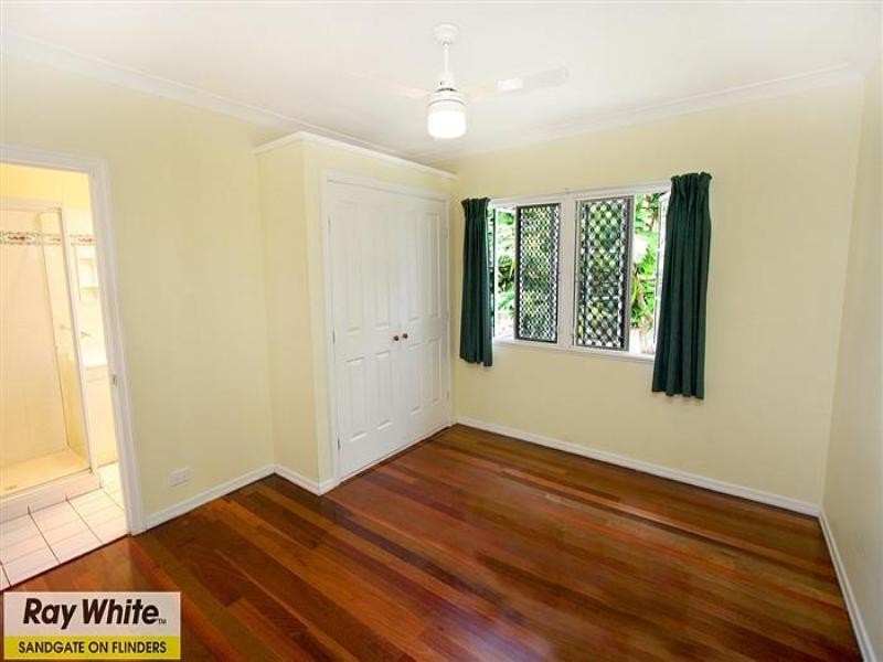 30 Arundal Street, Brighton QLD 4017