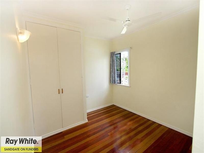 30 Arundal Street, Brighton QLD 4017