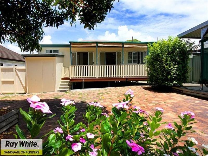 30 Arundal Street, Brighton QLD 4017