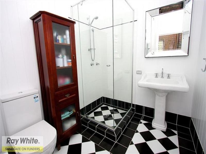 63 Alexandra Street, Sandgate QLD 4017