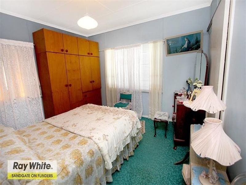 306 Flinders Parade, Sandgate QLD 4017