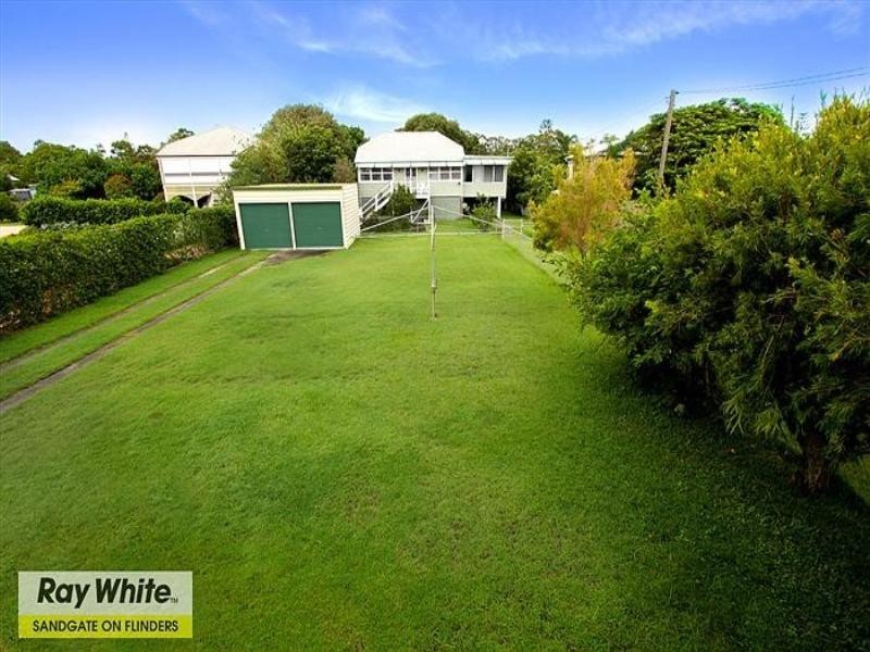 306 Flinders Parade, Sandgate QLD 4017