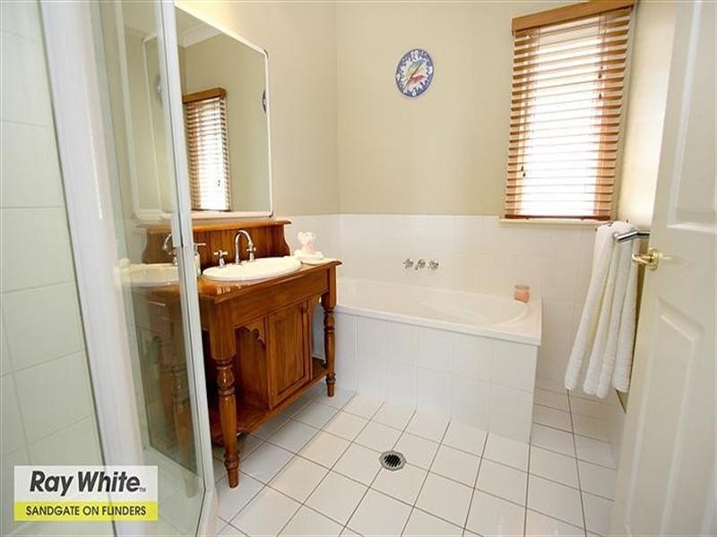 12 Dunne Street, Brighton QLD 4017