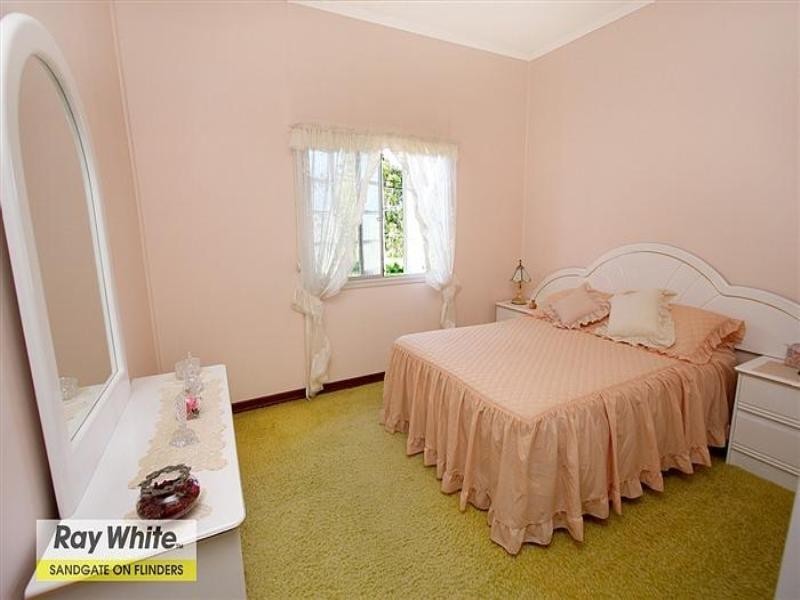 59 Southerden Street, Sandgate QLD 4017