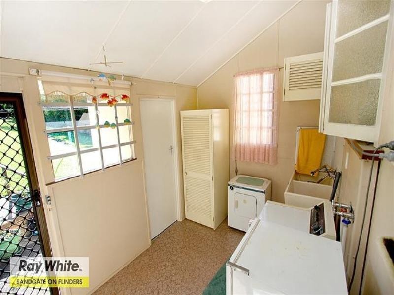 59 Southerden Street, Sandgate QLD 4017