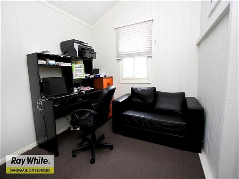 112 Friday Street, Shorncliffe QLD 4017