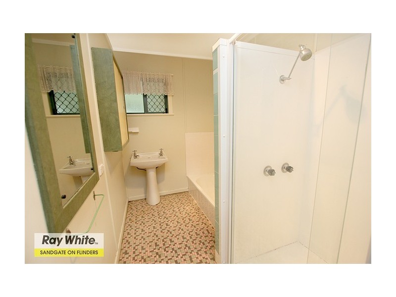 5 Kinnerton Street, Chermside West QLD 4032