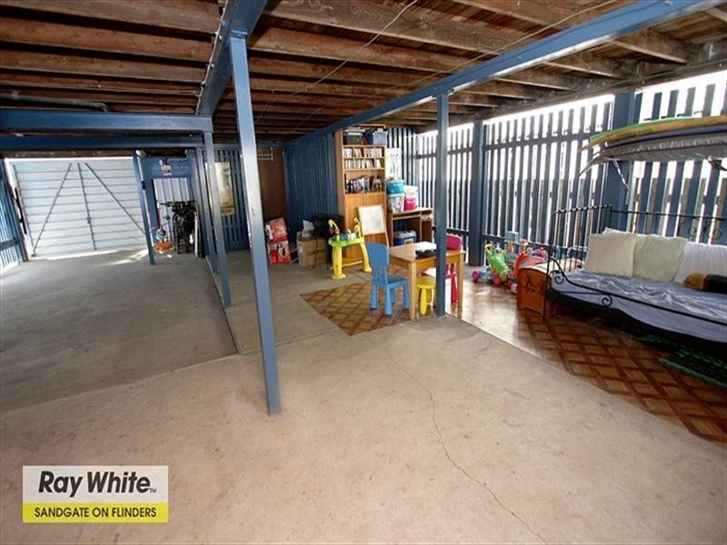 187 Rainbow Street, Sandgate QLD 4017