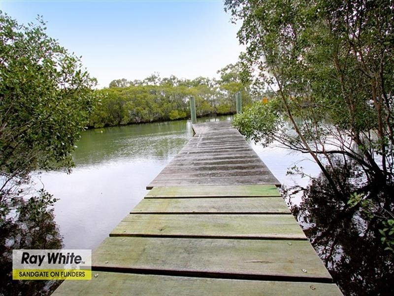 32 Wharf Street, Shorncliffe QLD 4017