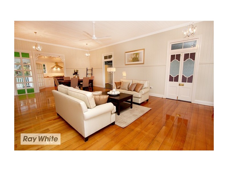 46 Cotton Street, Shorncliffe QLD 4017