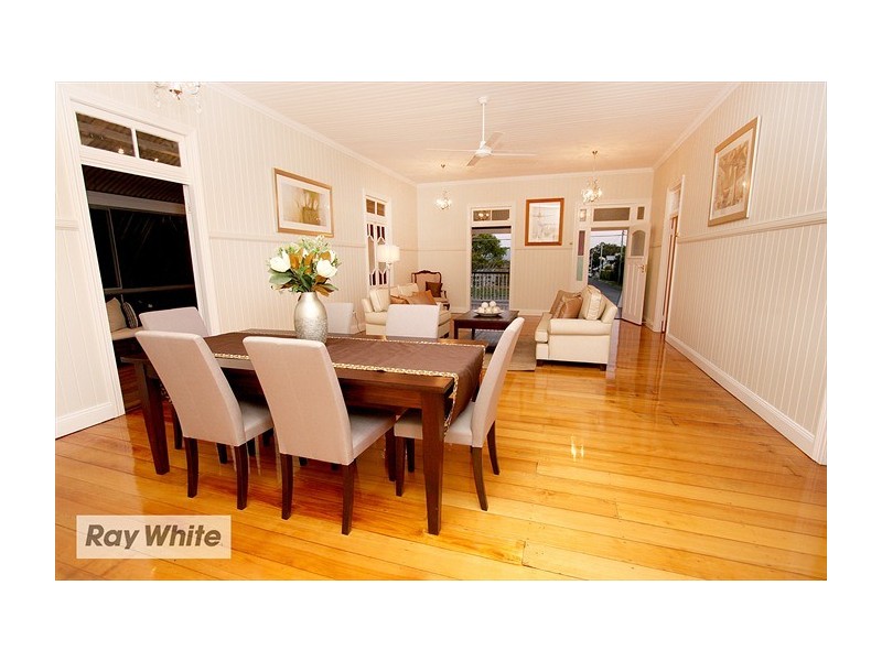 46 Cotton Street, Shorncliffe QLD 4017