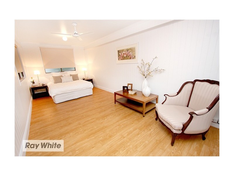 46 Cotton Street, Shorncliffe QLD 4017