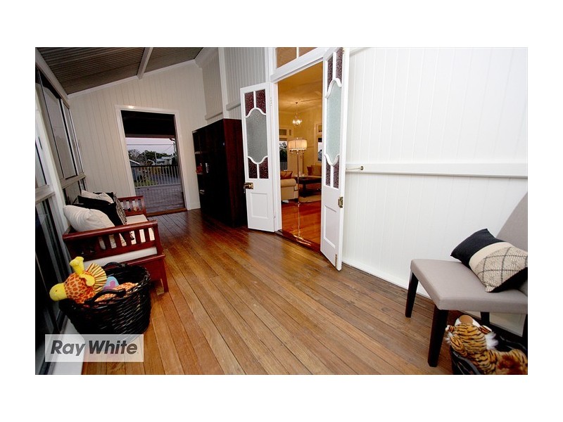 46 Cotton Street, Shorncliffe QLD 4017