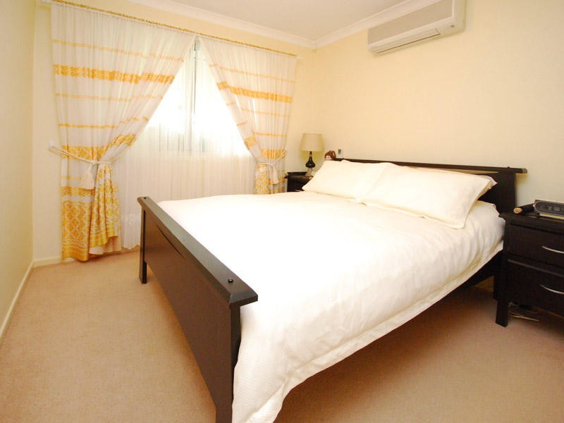 Fitzgibbon QLD 4018