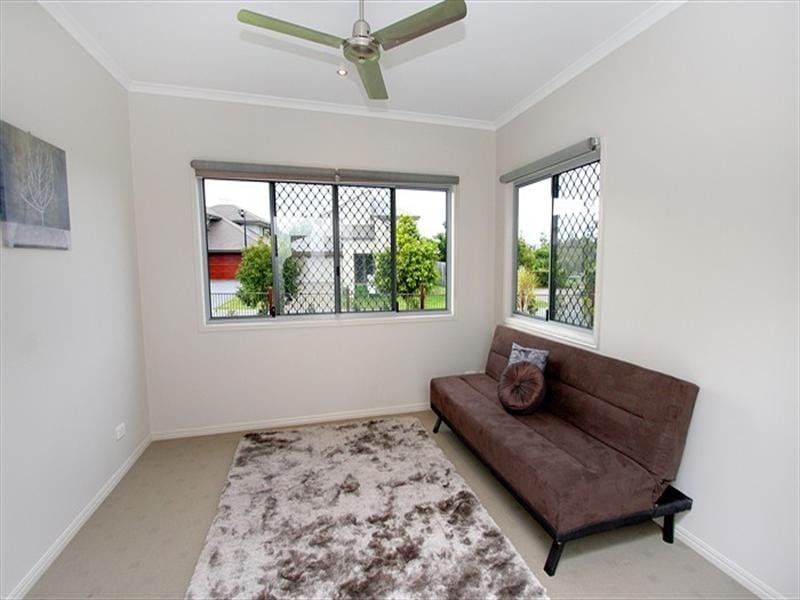 23 Elkington Circuit, North Lakes QLD 4509