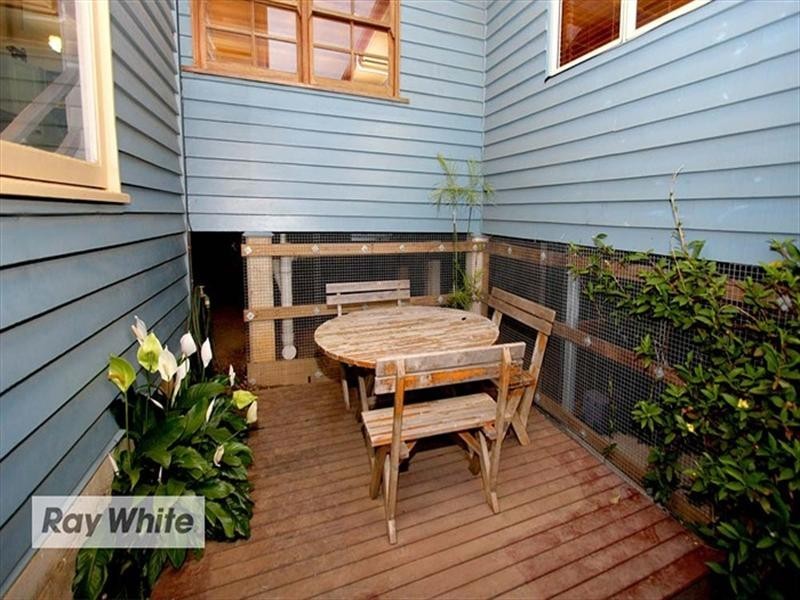 15 Dunne Street, Brighton QLD 4017