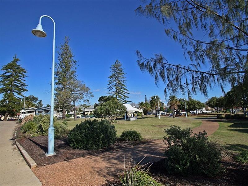 54 Lower Brighton Terrace, Sandgate QLD 4017