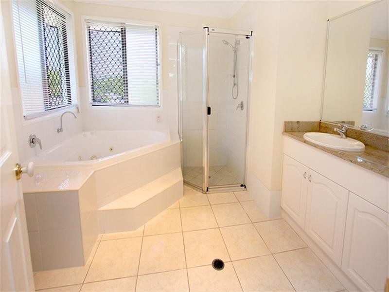 511 Stafford Road, Stafford QLD 4053