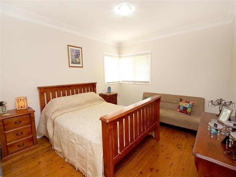 3 Gordon Street, Brighton QLD 4017