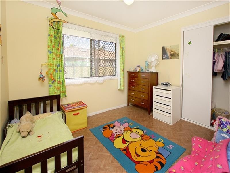 61 Heilbromm Street, Stafford Heights QLD 4053