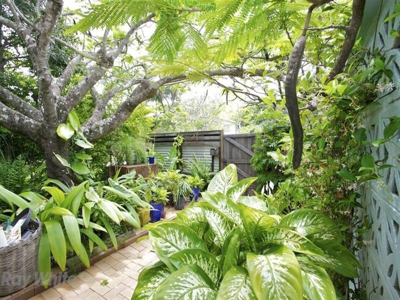 19 Arundal Street, Brighton QLD 4017