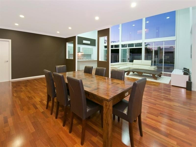 21 Twenty Second Avenue, Brighton QLD 4017