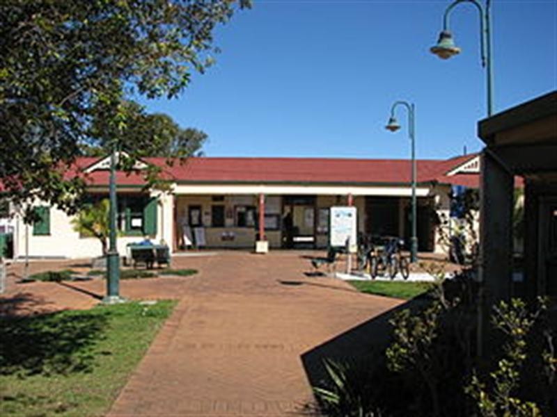 8 Verney Street, Sandgate QLD 4017