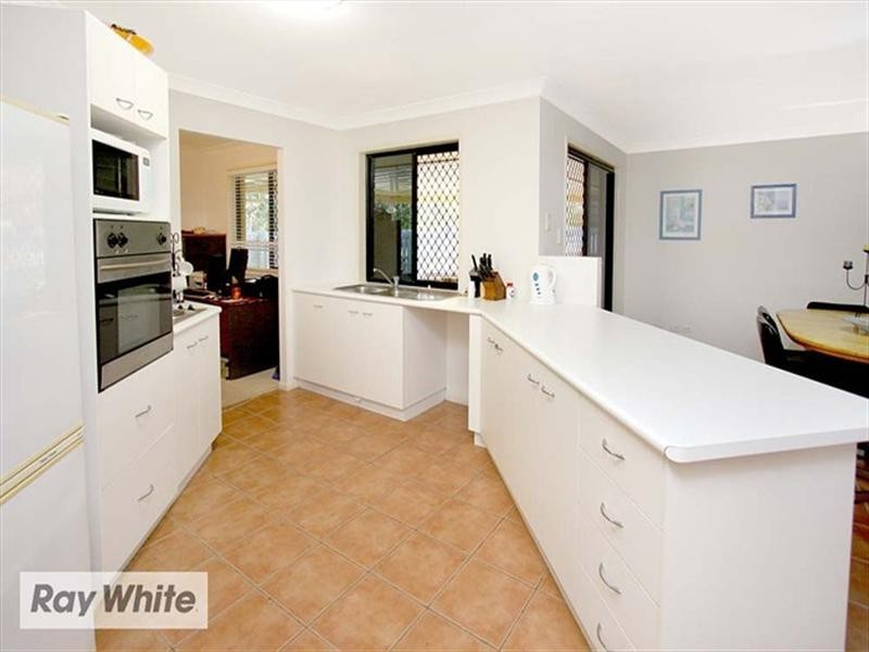 15 Ewan Place, Bracken Ridge QLD 4017
