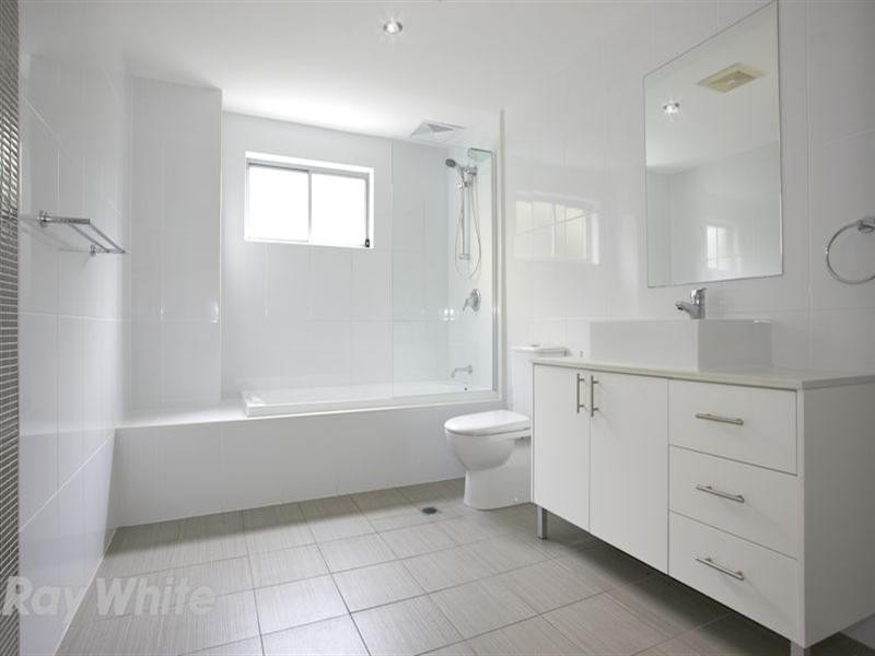 5/83 Marine Parade, Redcliffe QLD 4020