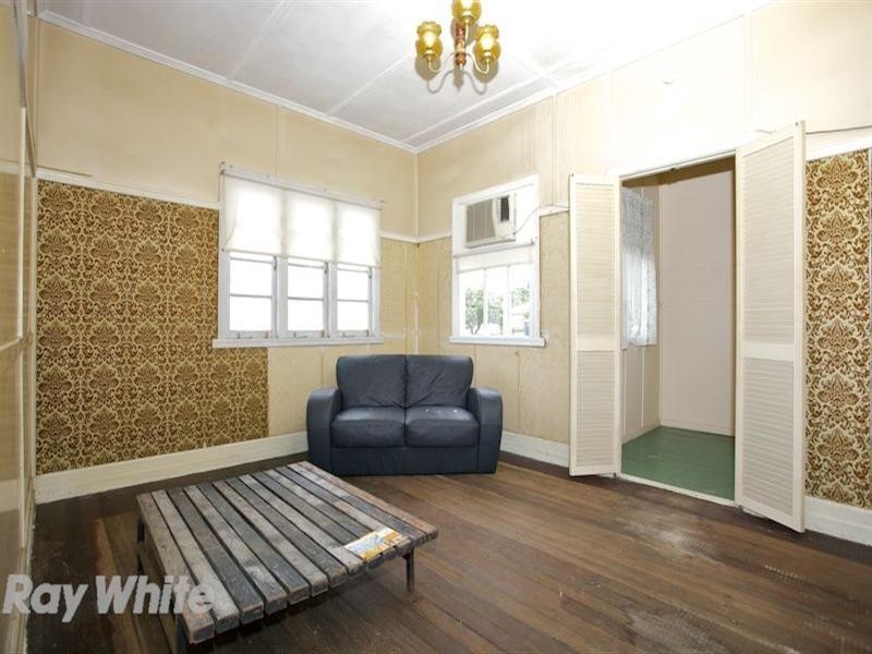 20 Edith Street, Deagon QLD 4017