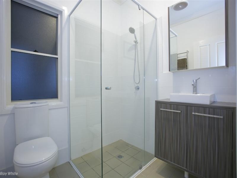 4 Shepherd Street, Brighton QLD 4017